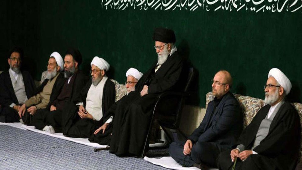 خامنئي لمسؤولي إيران: لا تثقوا بالأوروبيين