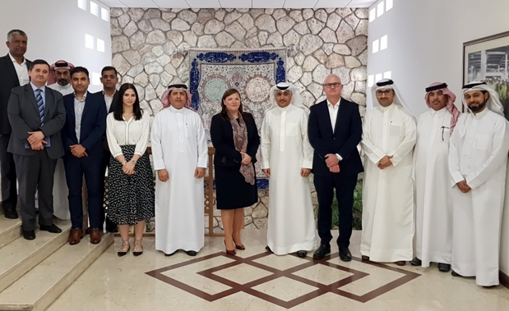 وزير المواصلات يجتمع مع الشركة المشغلة لميناء خليفة بن سلمان (أي بي أم تيرمينالز البحرين)