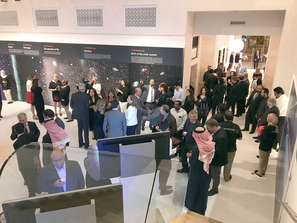 افتتاح المعرض العلمي الأول للمنظمة الأوروبية للأبحاث النووية في الشرق الأوسط