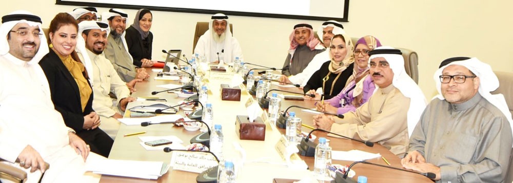 مرافق النواب تبحث مشكلة الحيوانات السائبة مع أمانة العاصمة