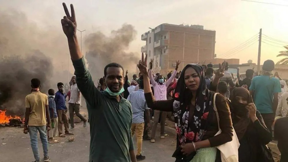 عمر البشير: ما يعيشه السودان ابتلاء سيخرج منه أكثر قوة