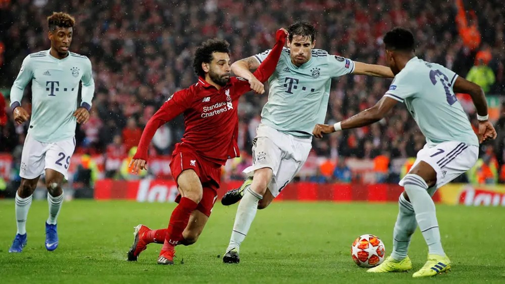 بايرن يعود بتعادل ثمين من ملعب ليفربول