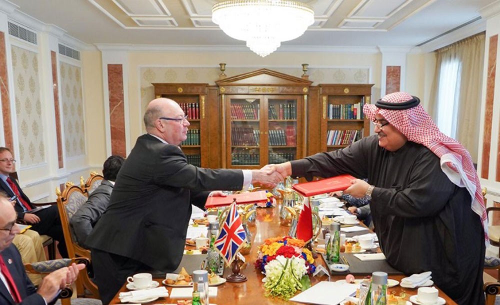 فريق العمل البحريني البريطاني يعقد اجتماعه المشترك