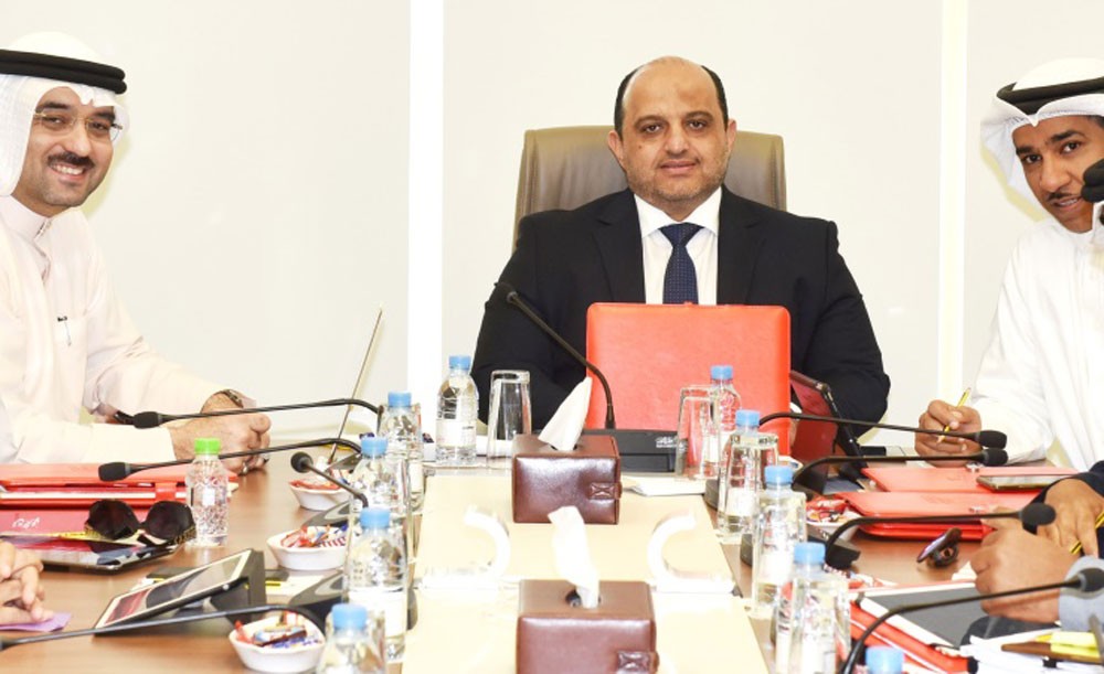 مالية النواب تطلب مرئيات الحكومة حول مرسوم السجل التجاري