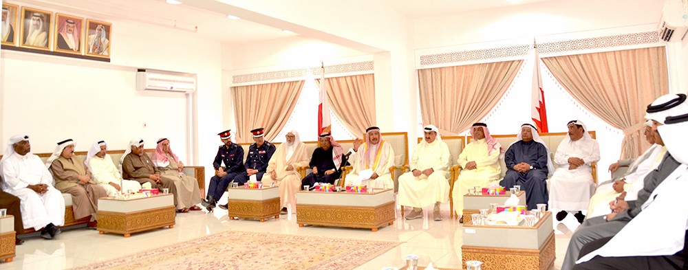محافظ المحرق: ميثاق العمل الوطني أسهم في تبوء البحرين المكانة العالمية