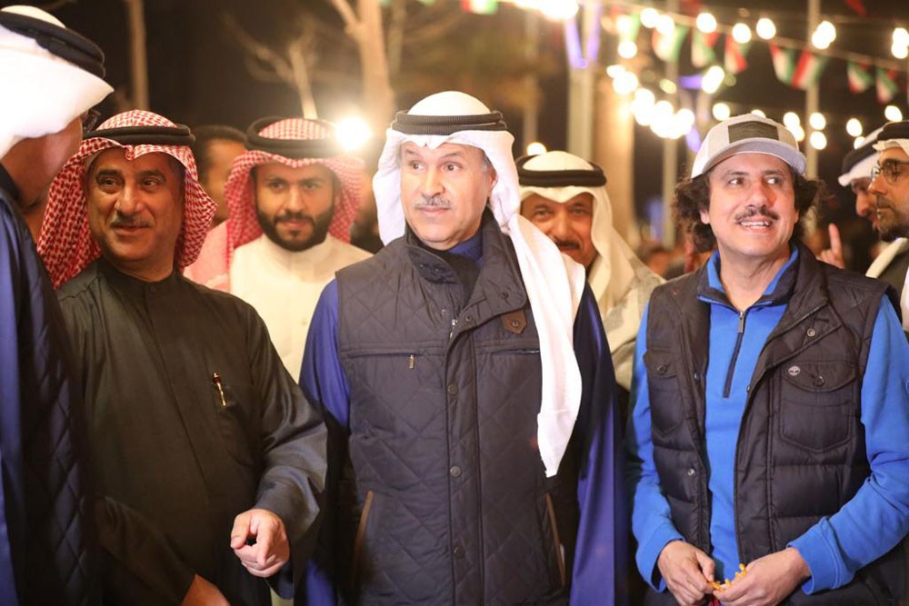 "العاصمة" تزدان بأفراح الكويت والألعاب النارية تنير سماء قلبها النابض