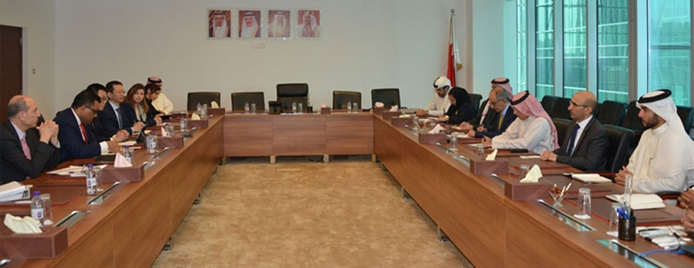 وزير الصناعة يجتمع ببعثة صندوق النقد الدولي