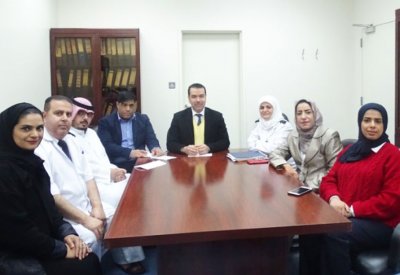 رئيس الطوارئ يجتمع مع اعضاء اللجنة الطبية لسباقات الفورمولا 1