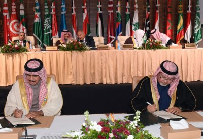 وزيرا الداخلية والعدل يوقعان اتفاقيات التعاون الأمني والقضائي