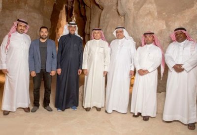 وزير الصناعة يزور جبل قارة وسوق القيصرية بمنطقة الإحساء