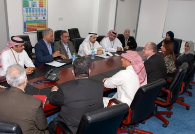 لجنة المفاوضات بطيران الخليج تعقد اجتماعا مع نقاباتها الثلاث