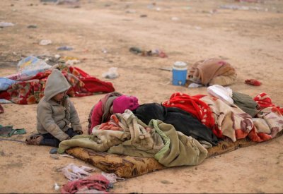 مخيم الهول يفيض بالنازحين.. وتدفق أكثر من 62 ألفاً