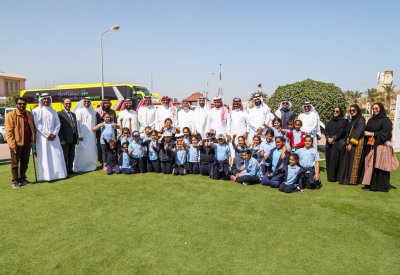 بلدية "الجنوبية" تزرع 250 شتلة و20 فسيلة في ممشى الاستقلال