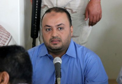 اليمن.. قصف حوثي يستهدف منزل وزير ماليتهم المُقال