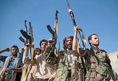 حكومة اليمن: كشر تتعرض لجرائم إبادة حوثية 