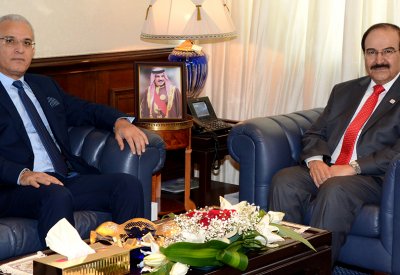 الوزير ميرزا يستقبل السفير التونسي ويشيد بالعلاقات الثنائية بين البلدين