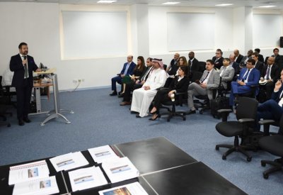 وزارة المواصلات تعقد لقاء لمناقصة مشروع مترو البحرين