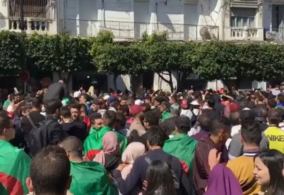 الجزائر.. المعارضة تجتمع للرد على قرارات بوتفليقة