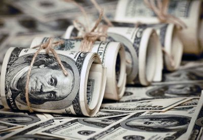 الدولار إلى أكبر انخفاض أسبوعي في 3 أشهر