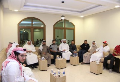 ذخر البحرين تناقش تأثير وسائل التواصل على الروابط الأسرية