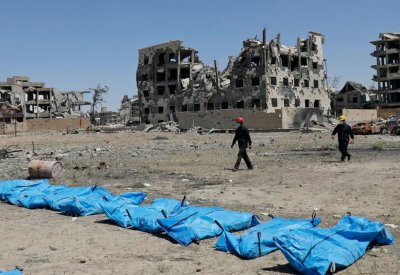 أكثر من 370 ألف قتيل حصيلة الحرب في سوريا