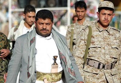 صراع أجنحة الحوثي يصل "المجلس السياسي".. وضيف جديد