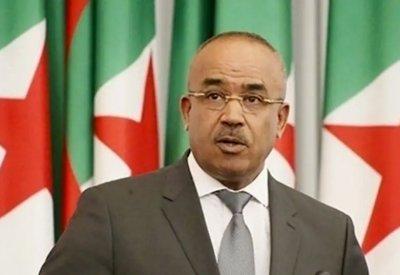 نقابات جزائرية ترفض دعم جهود رئيس الوزراء لتشكيل حكومة