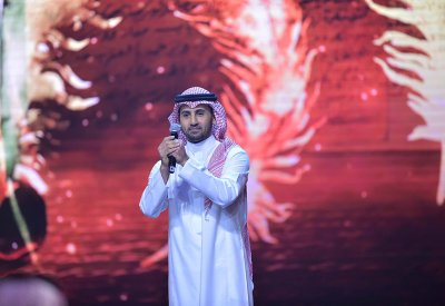 فؤاد عبد الواحد يختتم برنامج "فرسان القصيد"