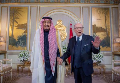 الملك سلمان والرئيس التونسي يشهدان توقيع عدة اتفاقيات ثنائية