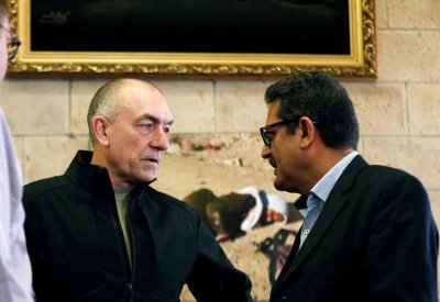ميليشيات الحوثي أغلقت الطريق أمام الوفد الأممي بالحديدة