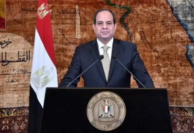 مصر ترفع الحد الأدنى للأجور بالدولة إلى 2000 جنيه