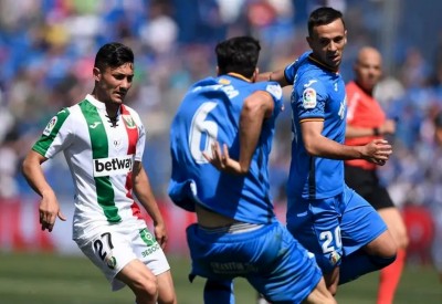 ليغانيس يتغلب على خيتافي بهدفي سانتوس ومورينو