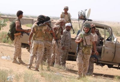 اليمن.. اشتباكات عنيفة شمال الضالع و"الحوثي" يحشد