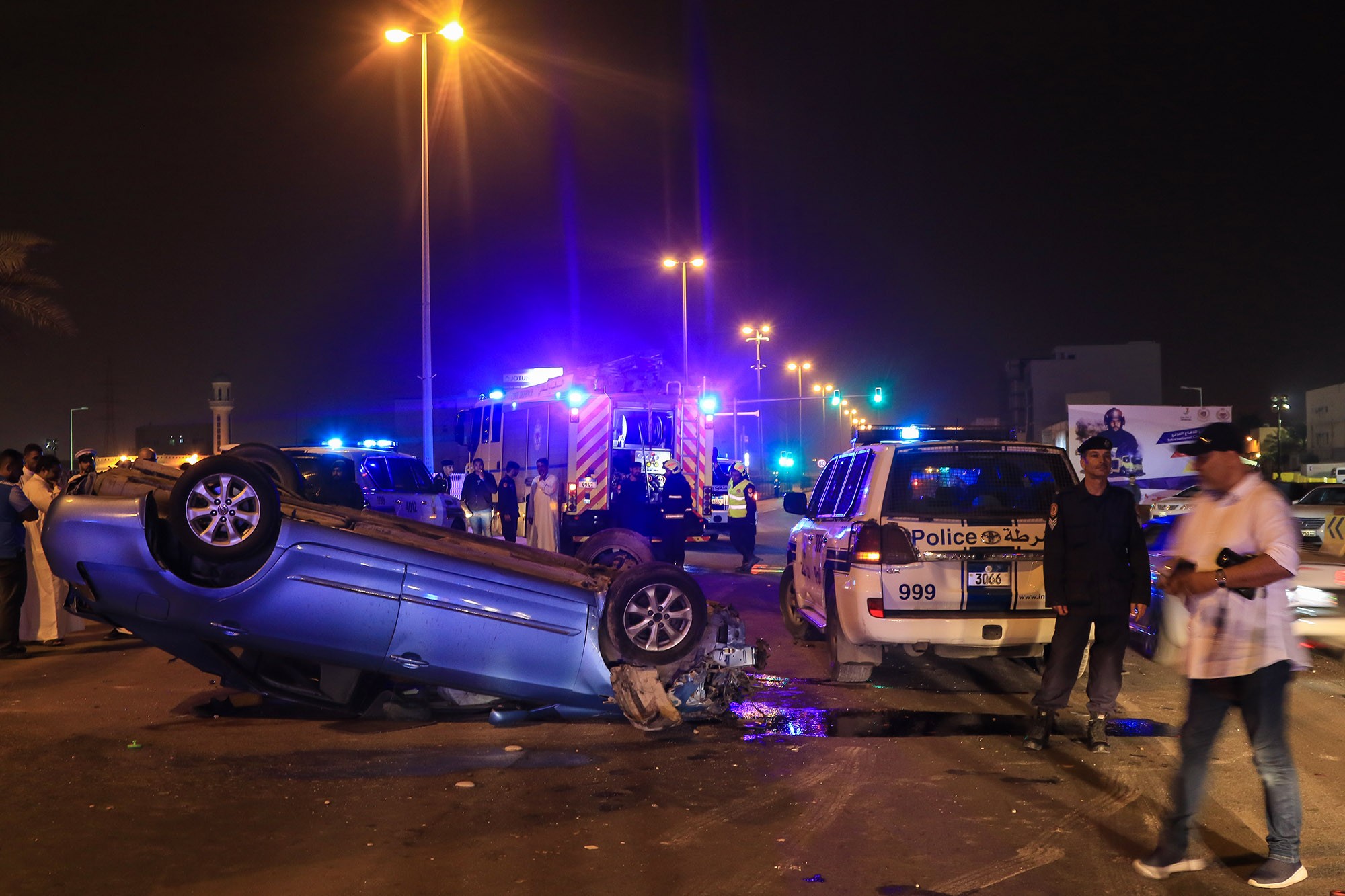 بالصور : وفاة شاب بحريني في حادث مروري بليغ على شارع الشيخ جابر الأحمد الصباح