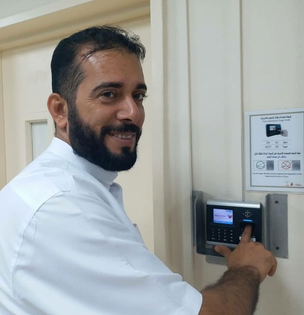 "بصمة الوداع".. آخر يوم عمل للمتقاعدين اختياريًا