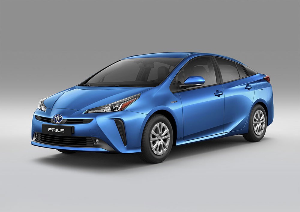 تويوتا تُطلق Prius 2019 الهايبرد بتصميم أنيق ومميز