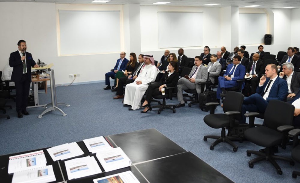 وزارة المواصلات تعقد لقاء لمناقصة مشروع مترو البحرين
