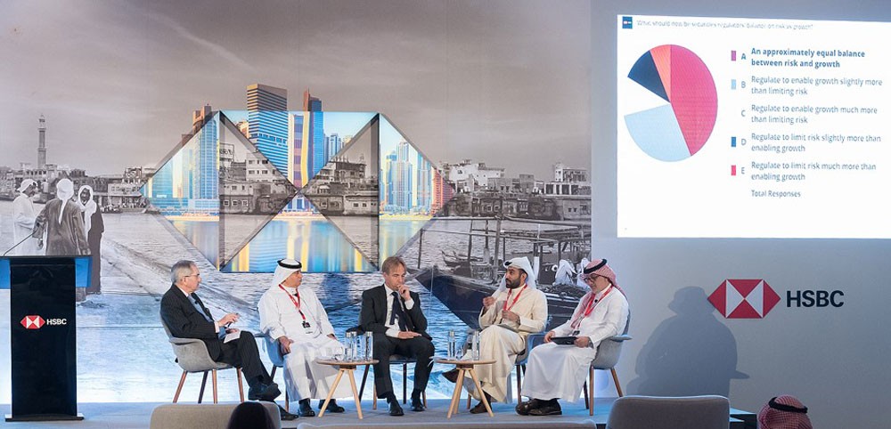 إقبال واسع على الجولة الترويجية لبورصة البحرين وشركة البحرين للمقاصة