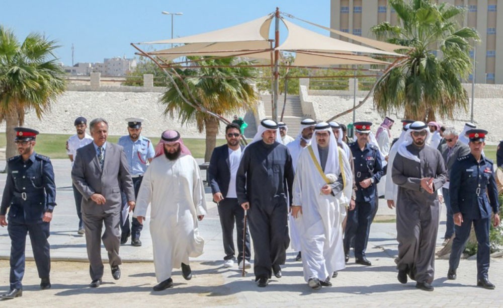 محافظ الجنوبية يقوم بزيارة تفقدية إلى منطقة الرفاع الغربي