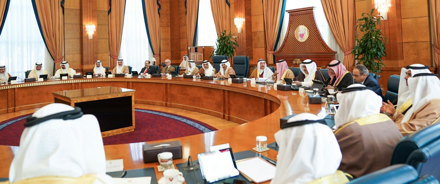 رئيس الوزراء يوجه بتسليم مفاتيح 500 وحدة سكنية بشرق الحد فوراً