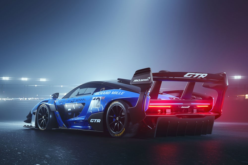 ماكلارين Senna GTR - تجربة قيادة غير مسبوقة لسيارة على حلبة سباق
