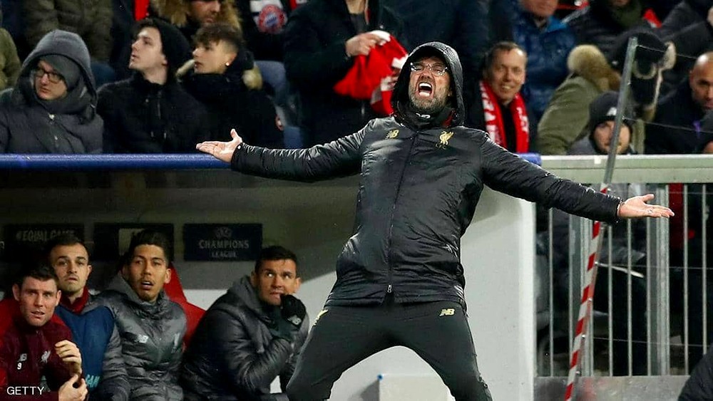 مدرب ليفربول يوزع هداياه: لاعب يستحق كتابا والآخر أغنية