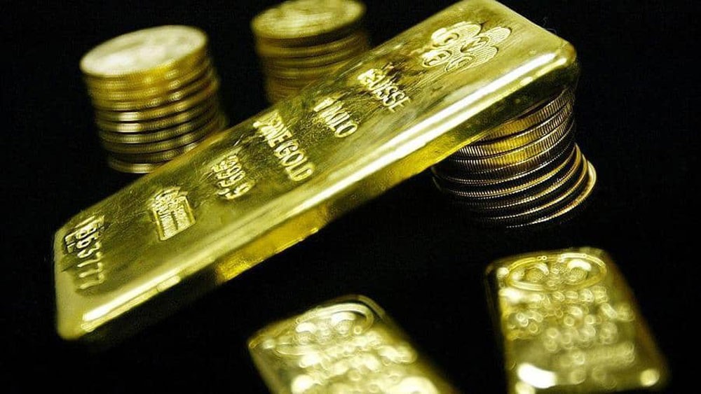 الذهب يرتفع بفعل تراجع الدولار والضبابية العالمية