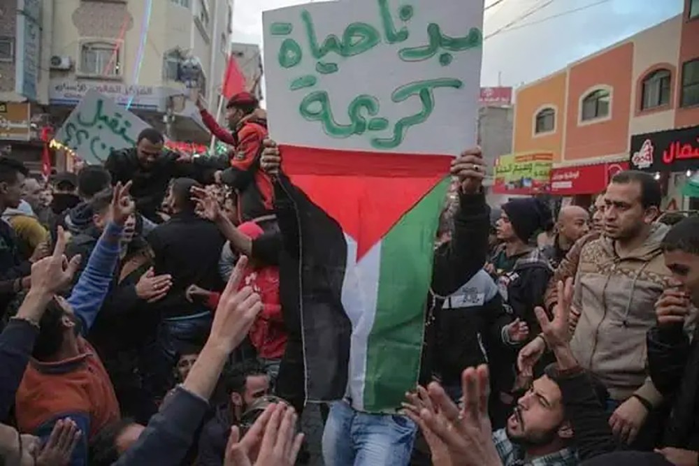 ضغوط فلسطينية على حماس لوقف "إجراءاتها القمعية"