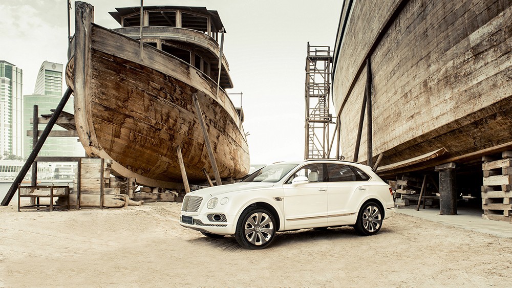BENTAYGA MULLINER  لؤلؤة الخليج