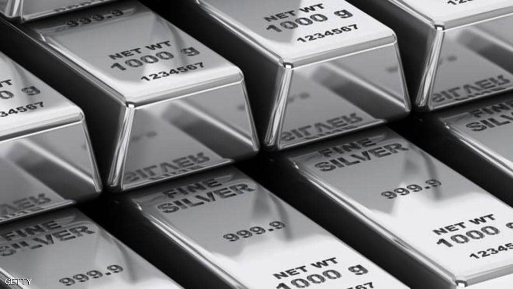 البلاديوم إلى مستوى قياسي جديد.. والذهب يتراجع