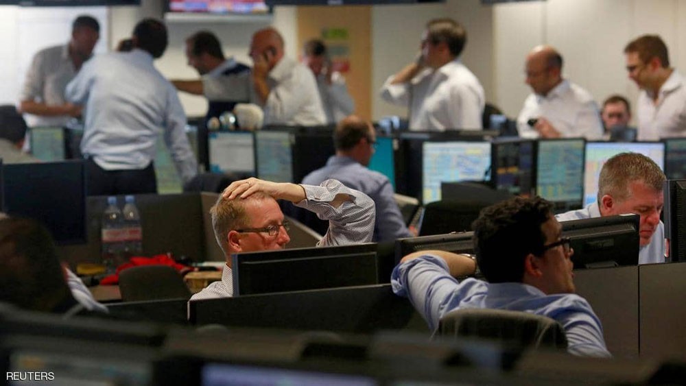  الأسهم الأوروبية تتراجع عن أعلى مستوى في نصف عام