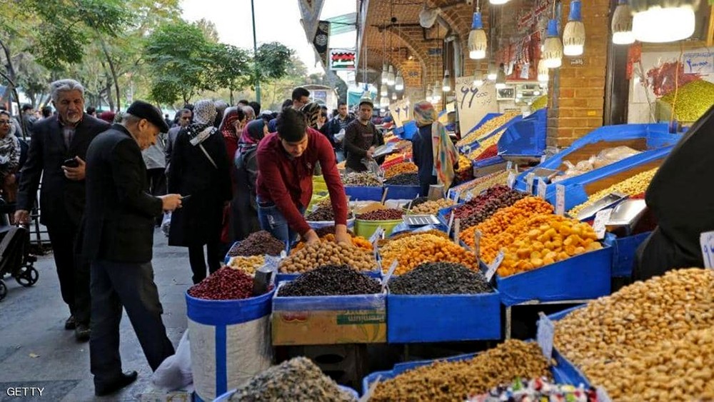 خامنئي يعترف: مشكلاتنا زادت.. والقدرات الشرائية تراجعت