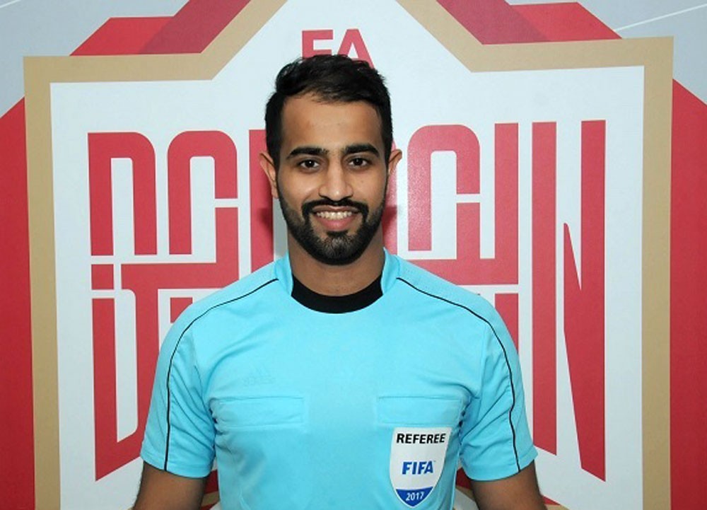 عمار وجلال وعبدالله يشاركون في تحكيم تصفيات كأس آسيا تحت 23