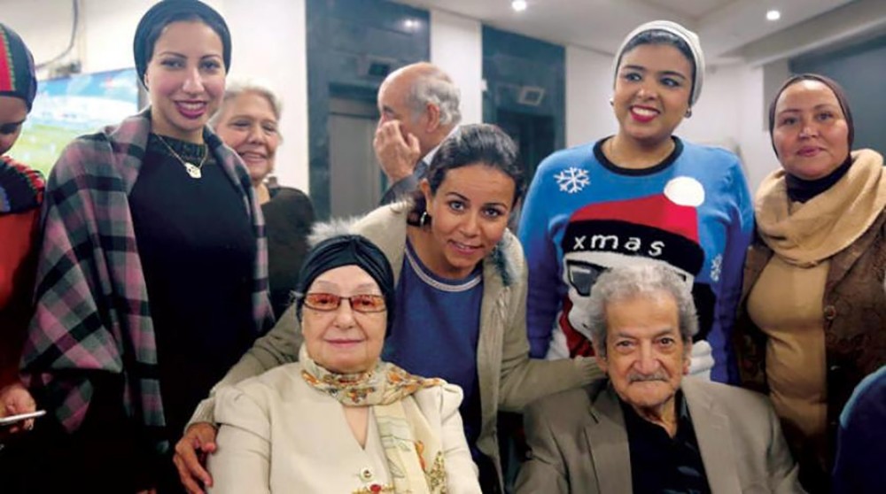 كاتب مصري يتزوج خطيبته السابقة بعد 70 عاما 